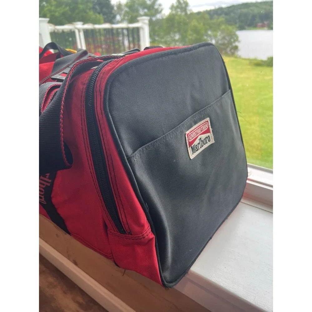 Marlboro vtg adventure